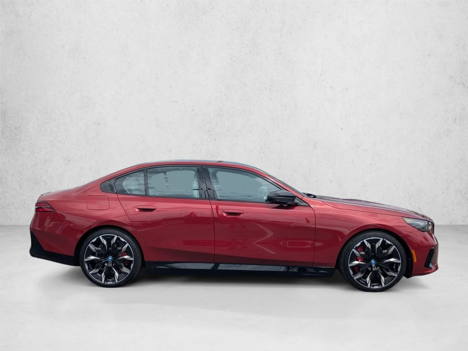 2025 BMW i5 M60 - Photo 4