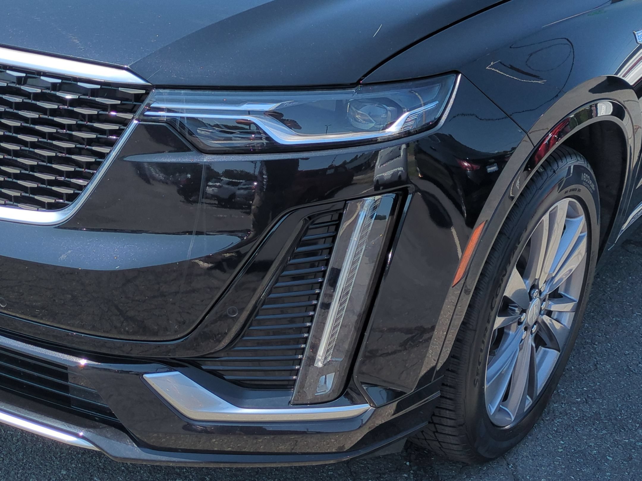 Used 2024 Stellar Black Metallic Cadillac AWD Premium Luxury image 9