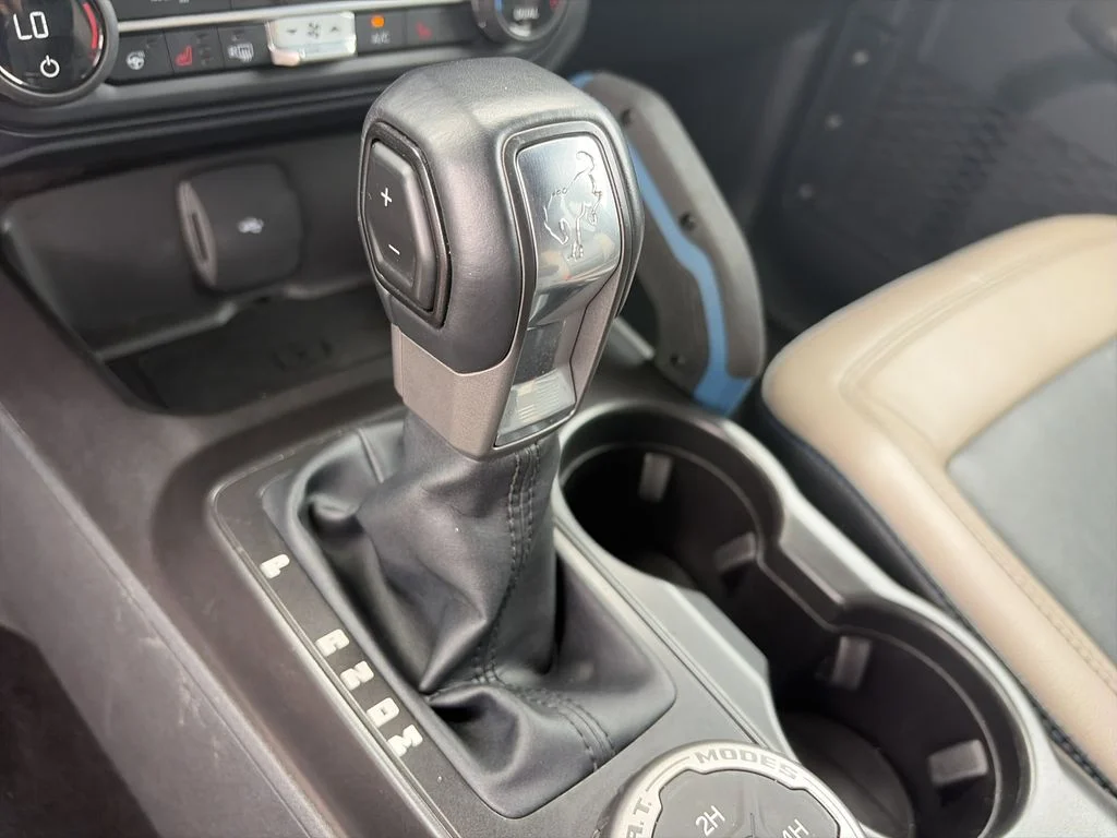 Used 2021 Blue Ford Wildtrak image 25