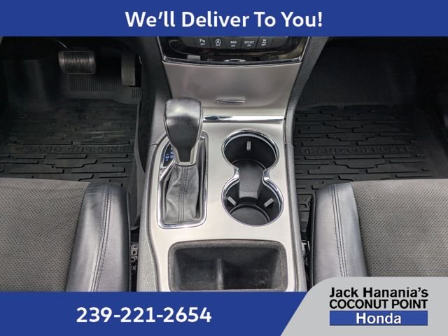 Used 2020 Silver Jeep Altitude image 20