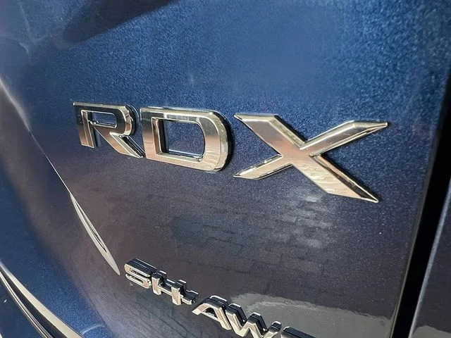 New 2026 Canyon River Blue Metallic Acura Base image 5