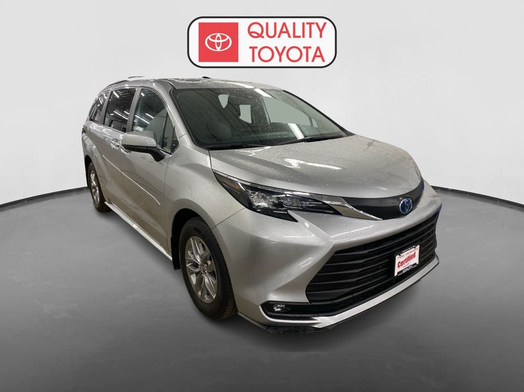 Used 2025 Toyota Sienna XLE with VIN 5TDJSKFC8SS180517 for sale in Fergus Falls, Minnesota