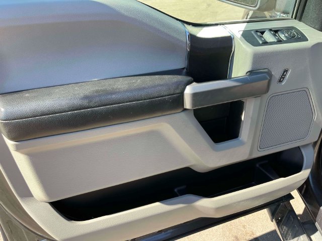 Certified Used 2018 Gray Ford XLT image 24