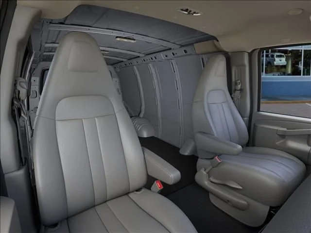 2025 Chevrolet Express Cargo Work Van - Photo 16