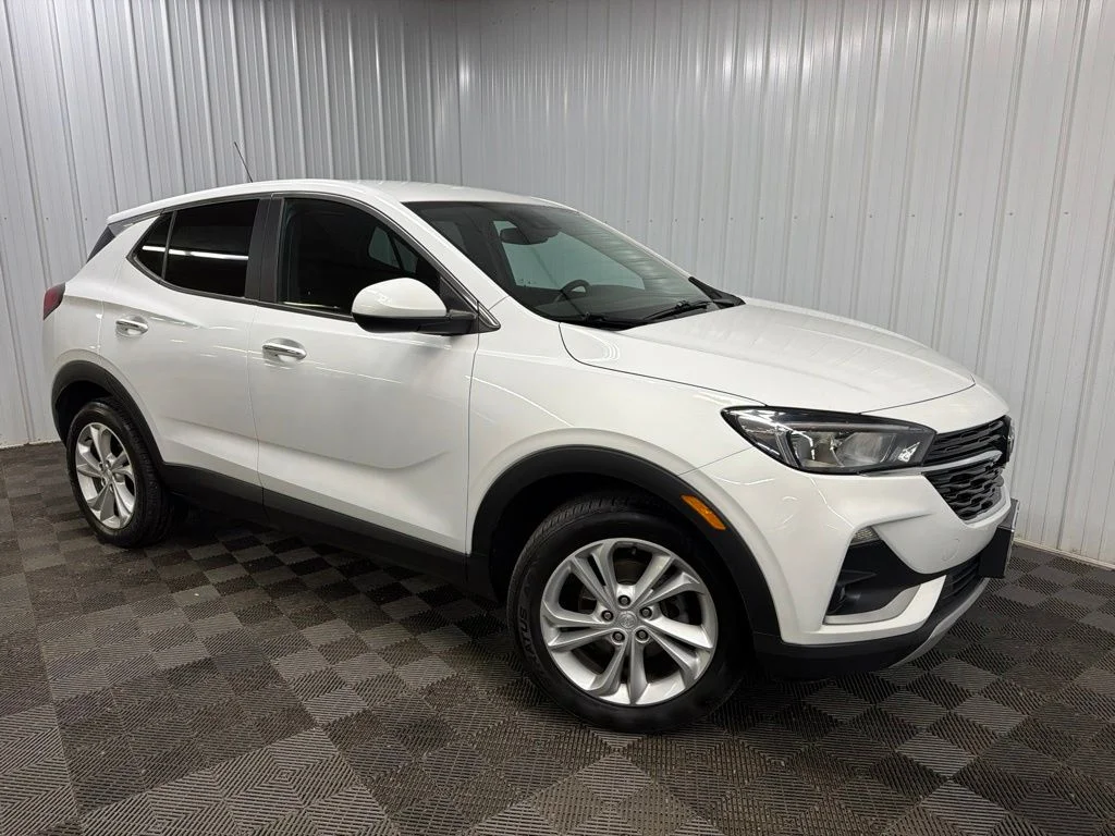 Used 2020 White Buick Preferred image 7