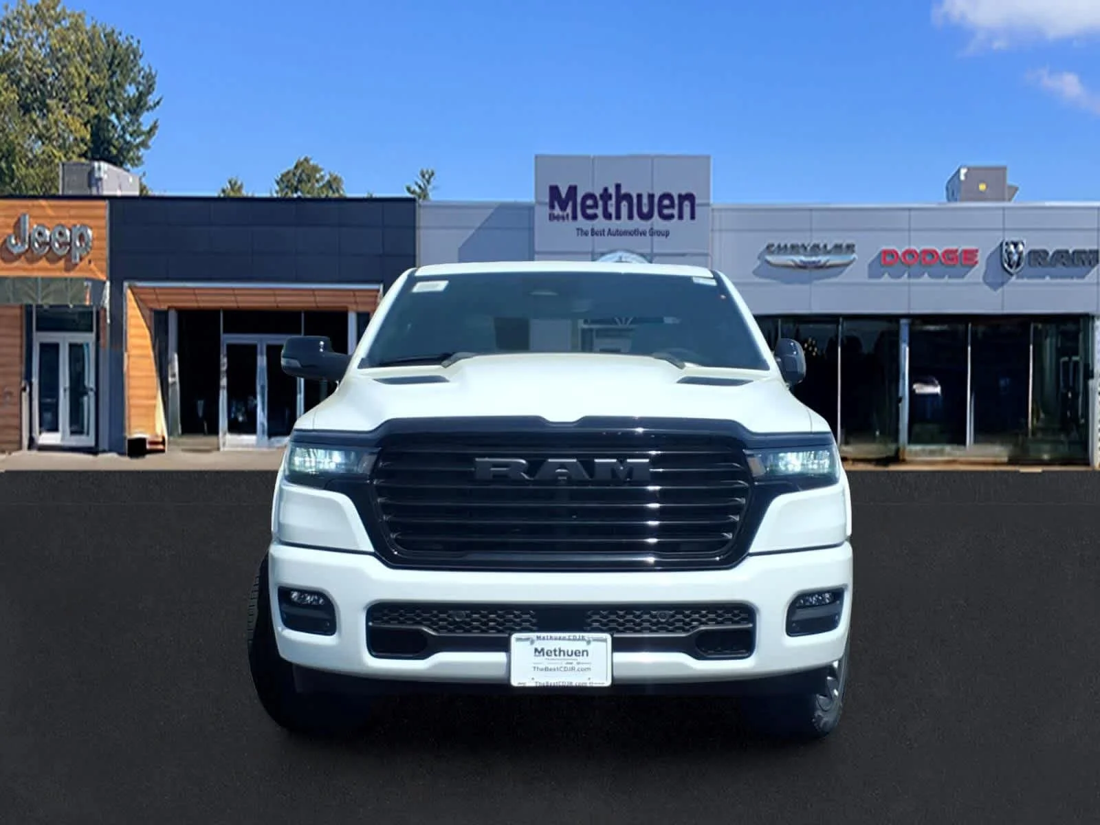 New 2026 Bright White Clearcoat Ram Laramie image 3