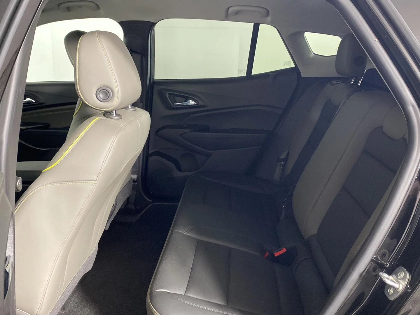 Used 2025 Mosaic Black Metallic Chevrolet ACTIV image 25