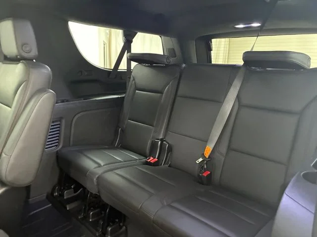 Used 2023 Gray Chevrolet High Country image 18