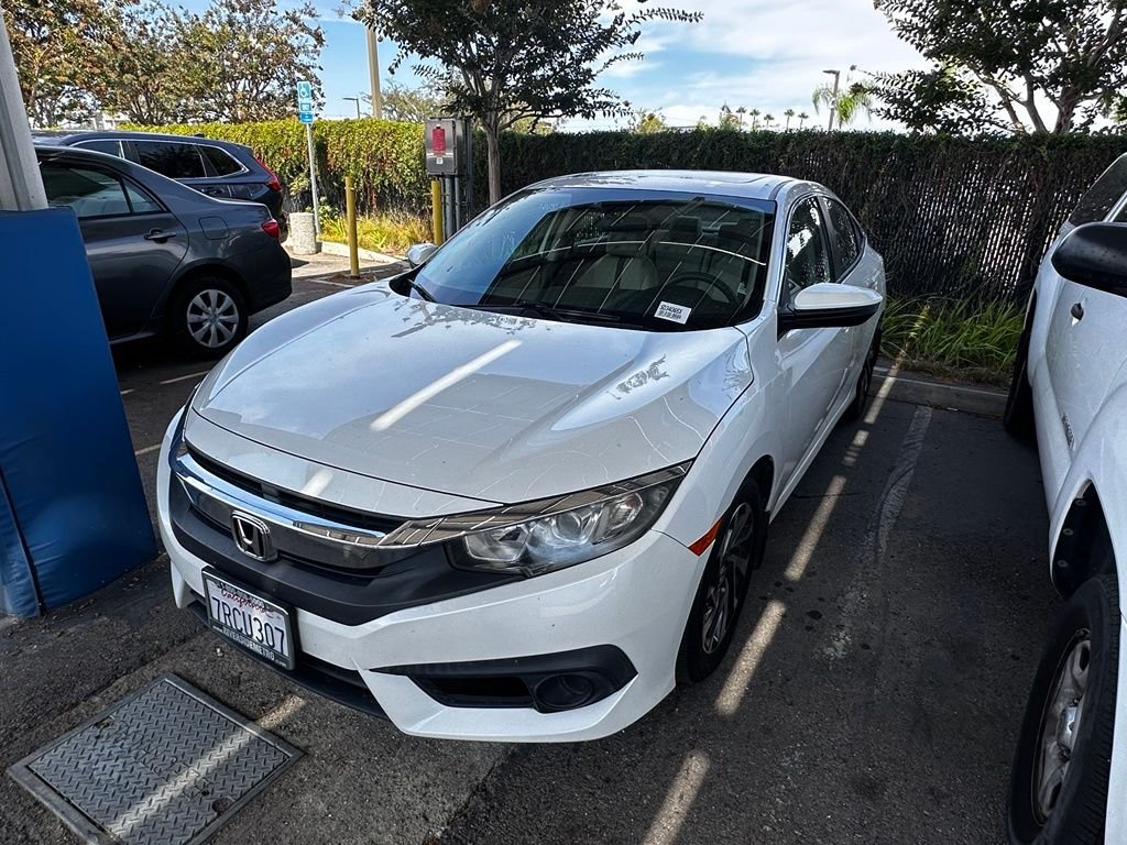 Used 2016 White Orchid Pearl Honda EX image 10