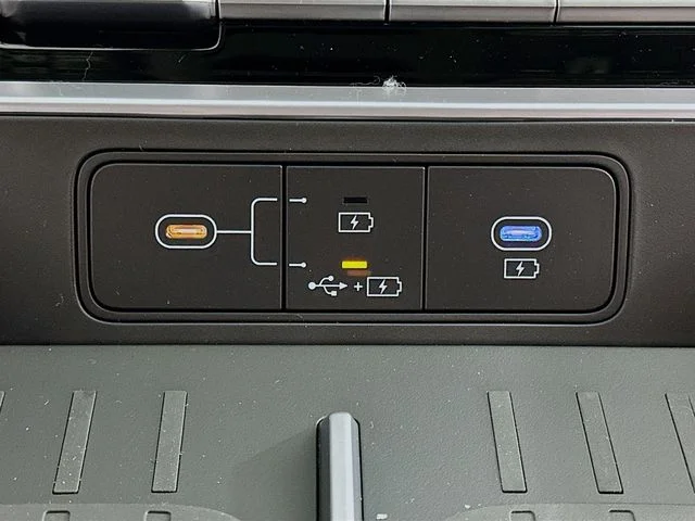 New 2026 Hyundai SANTA FE HYBRID SE