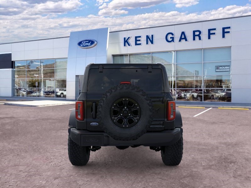 New 2026 Shadow Black Ford Outer Banks image 5