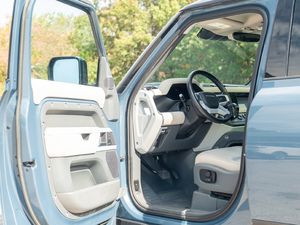 Certified Used 2023 Blue Land Rover S image 11
