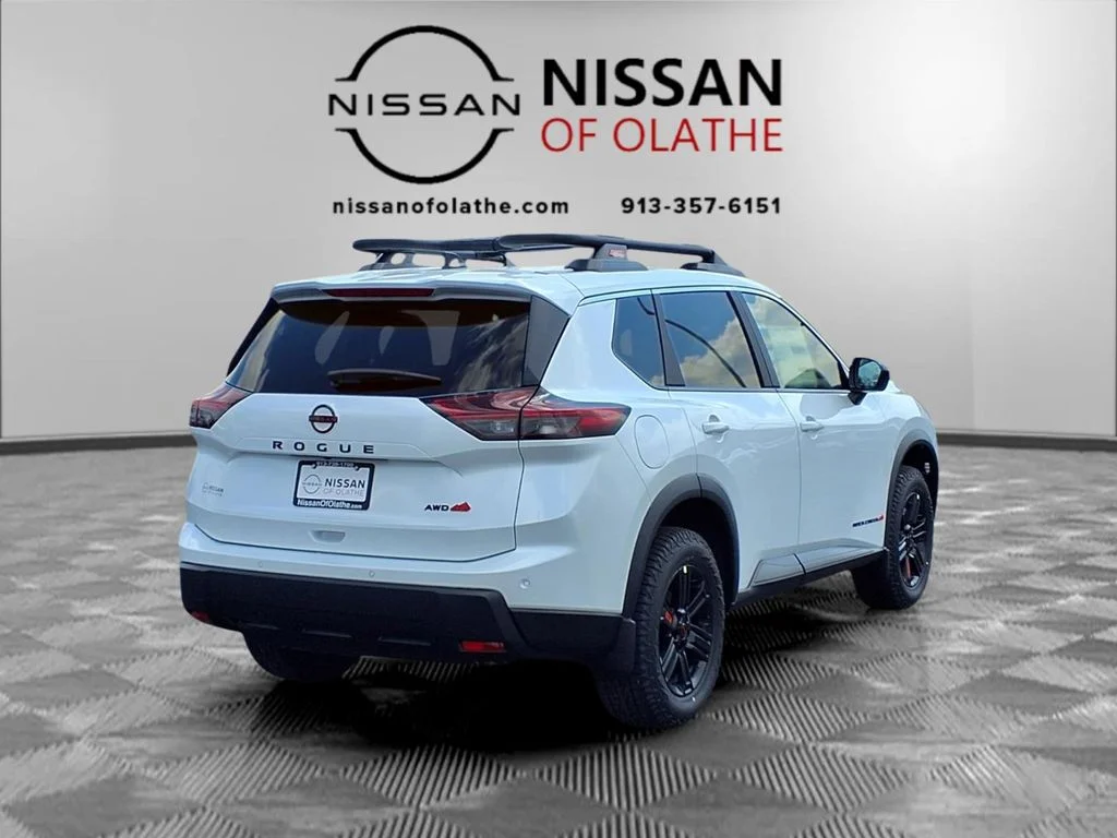 New 2026 Everest White Pearl TriCoat Nissan Rock Creek® image 28