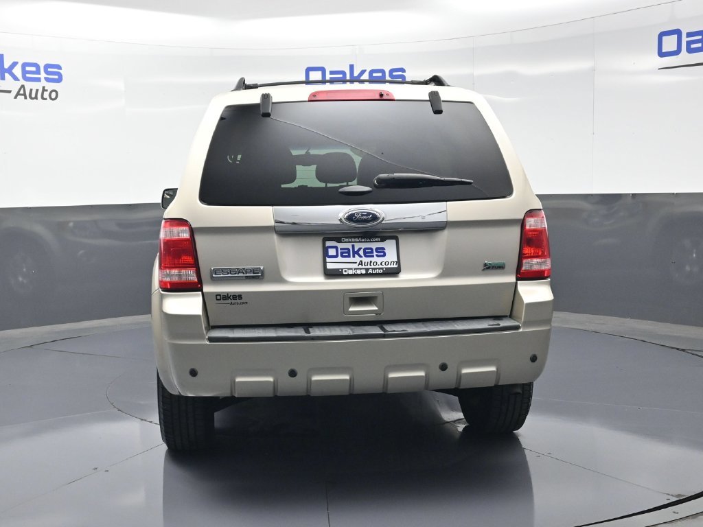 Used 2011 Gold Leaf Metallic Ford Limited image 6
