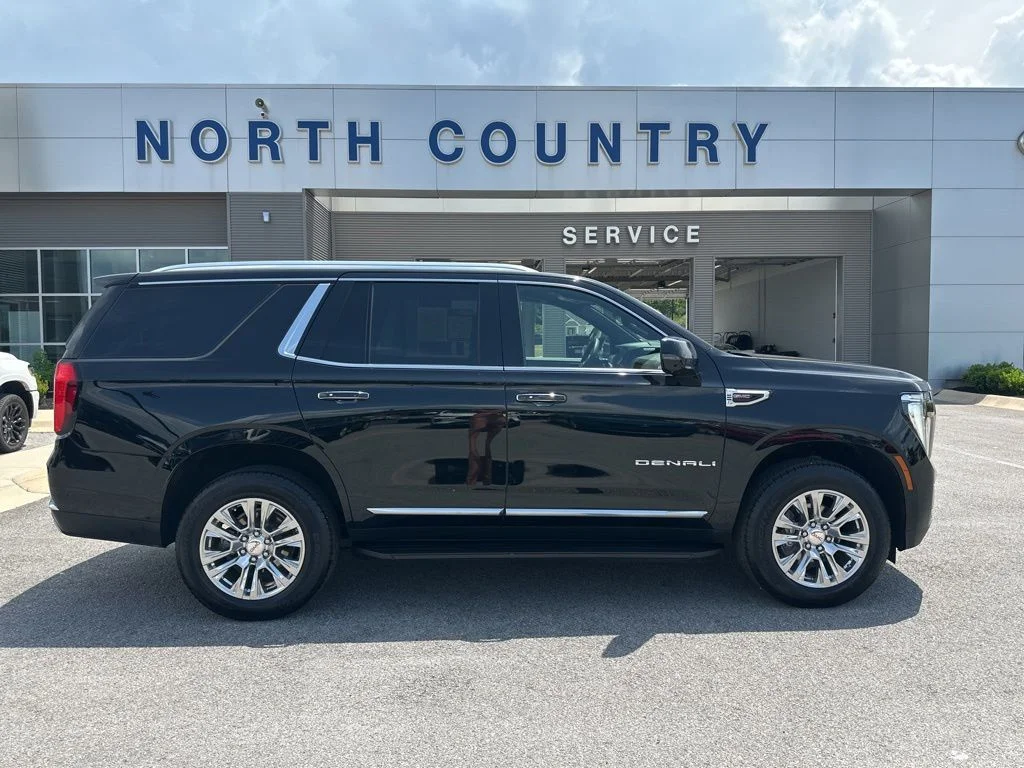 2025 GMC Yukon 4WD Denali's photo