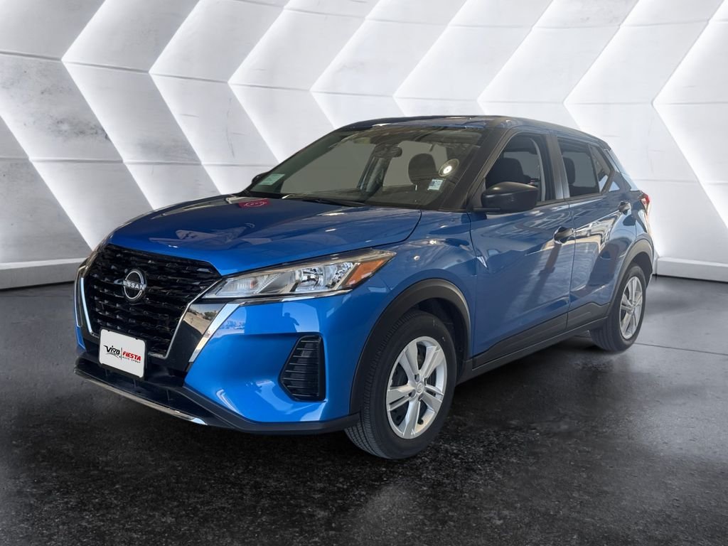 Used 2025 Blue Nissan S image 2