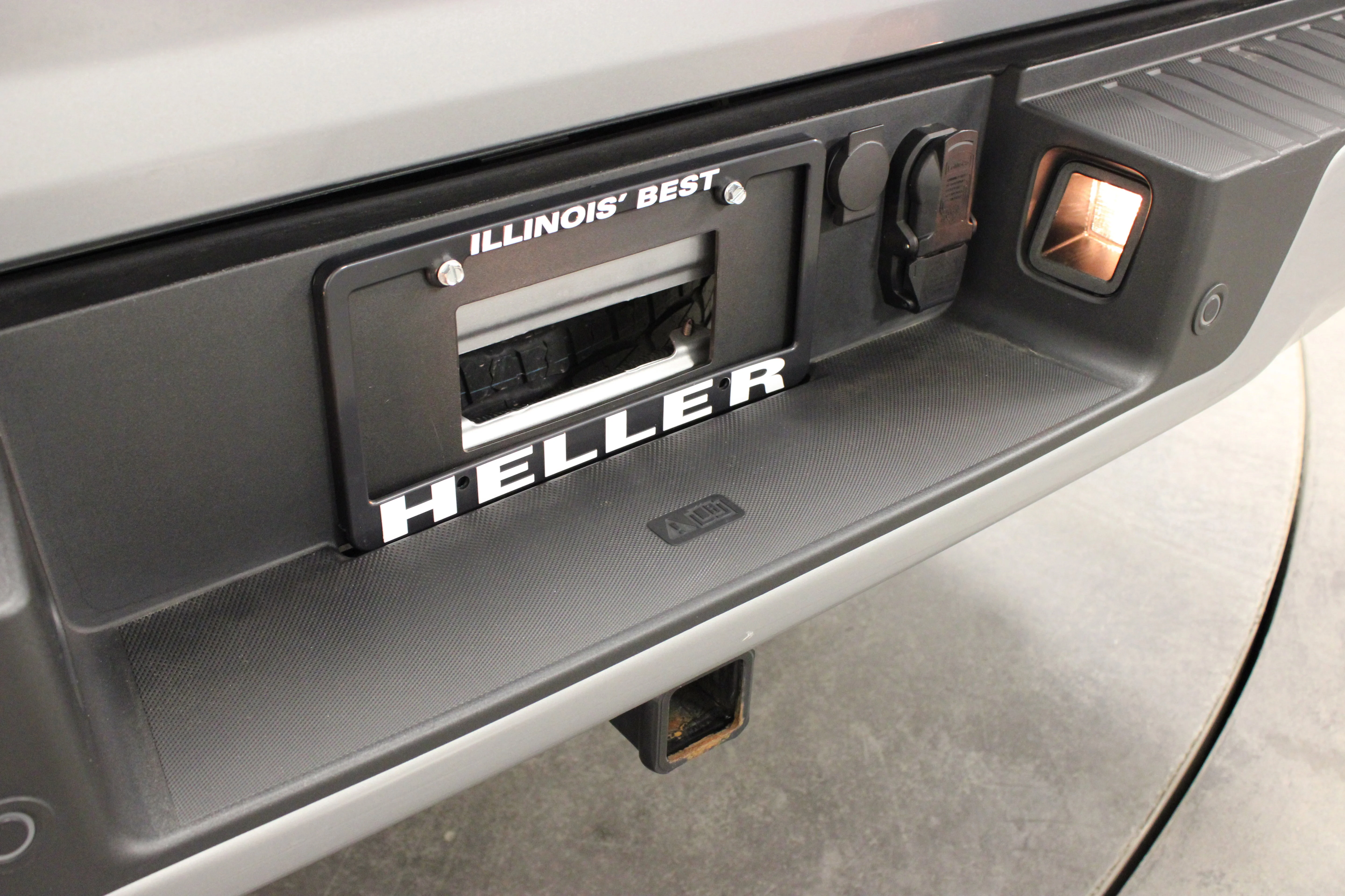 Used 2025 Silver Metallic Ford XLT image 13