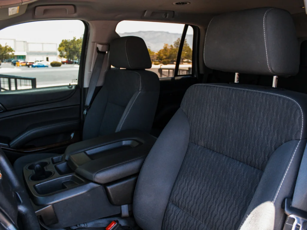 Used 2018 Silver Chevrolet  image 20