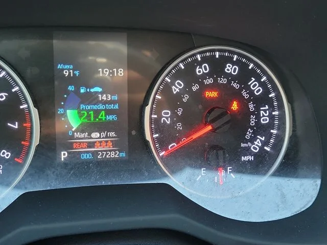 Used 2020 Red Toyota XLE image 28