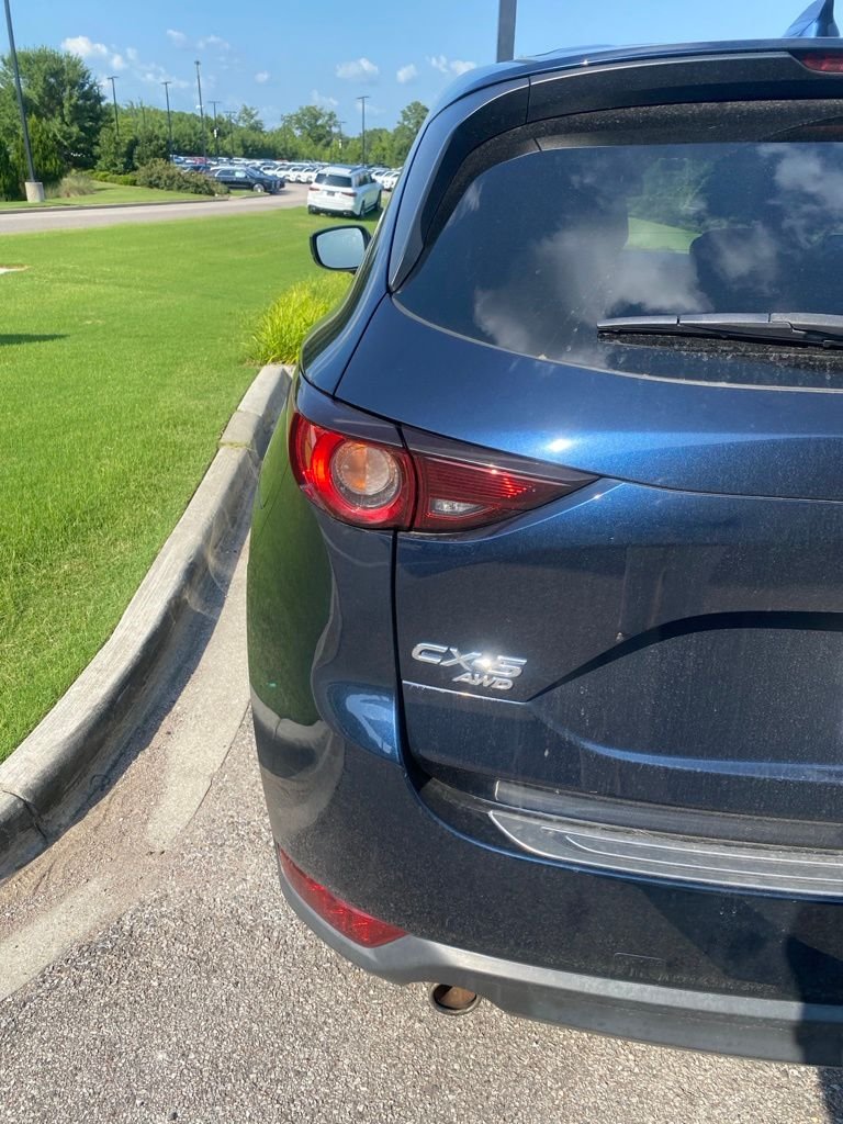Used 2017 Deep Crystal Blue Mica Mazda Touring image 18