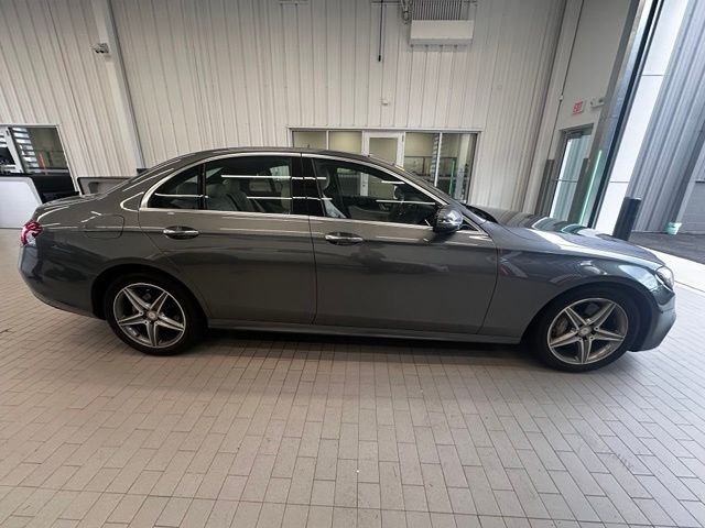 Used 2017 Gray Mercedes-Benz E 300 image 2