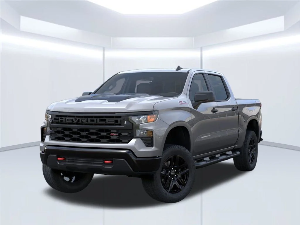 New 2026 Gray Chevrolet Custom Trail Boss image 2