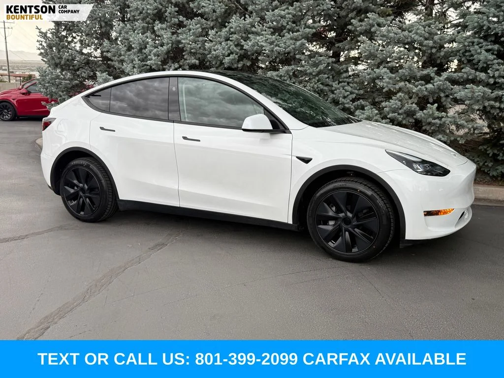 Used 2024 White Tesla Long Range image 11