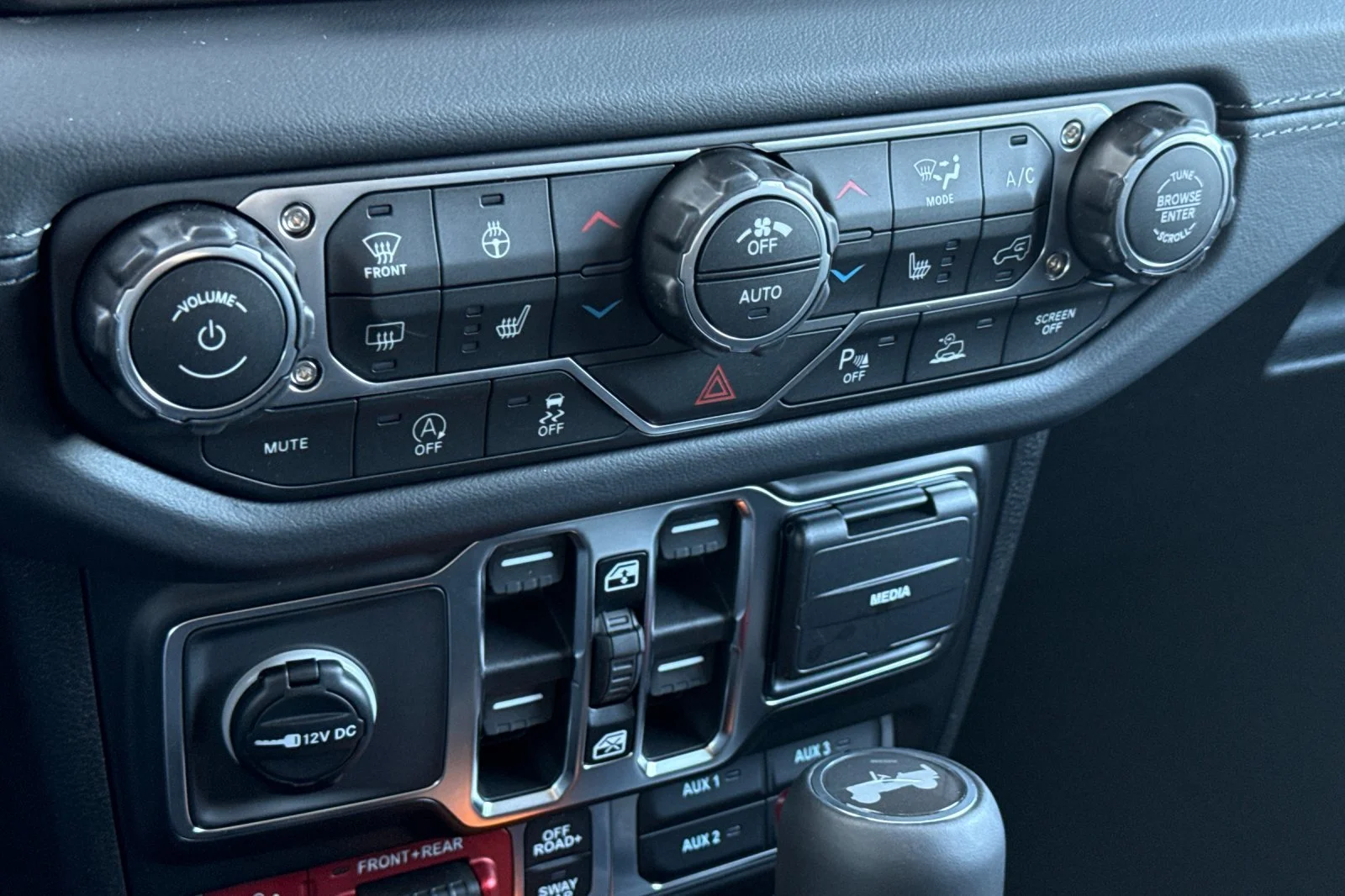 New 2026 Reign Exterior Paint Jeep Rubicon X image 21
