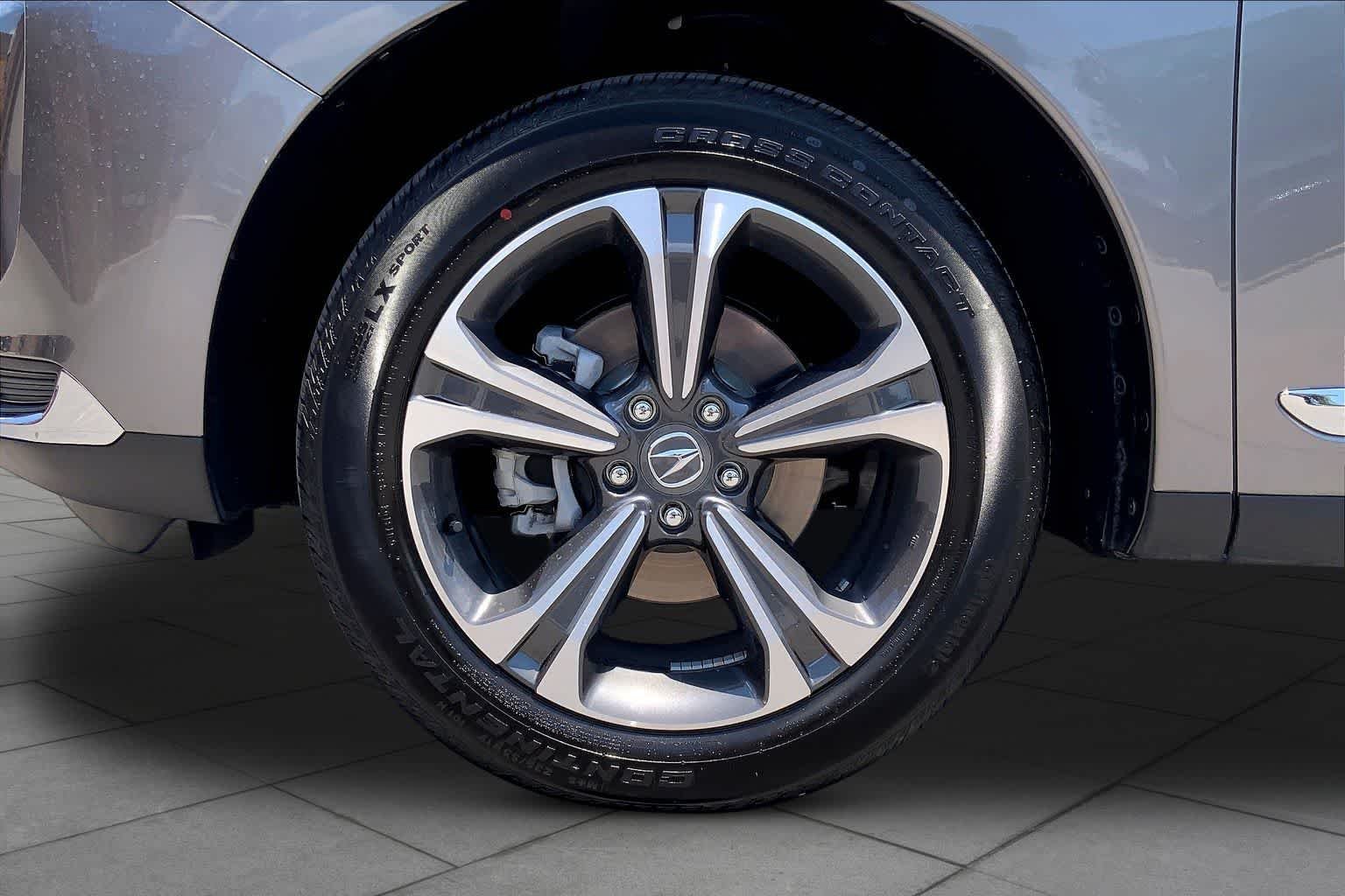 Used 2026 Liquid Carbon Metallic Acura w/Technology Package image 11