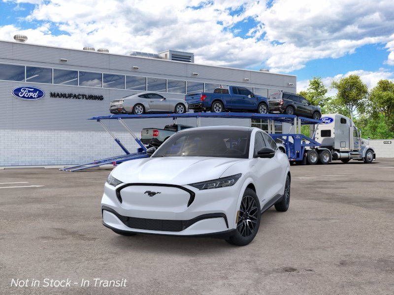 New 2026 Star White Metallic Tri-coat Ford Premium image 2