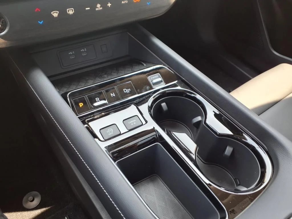 2025 Nissan Murano SL - Photo 11