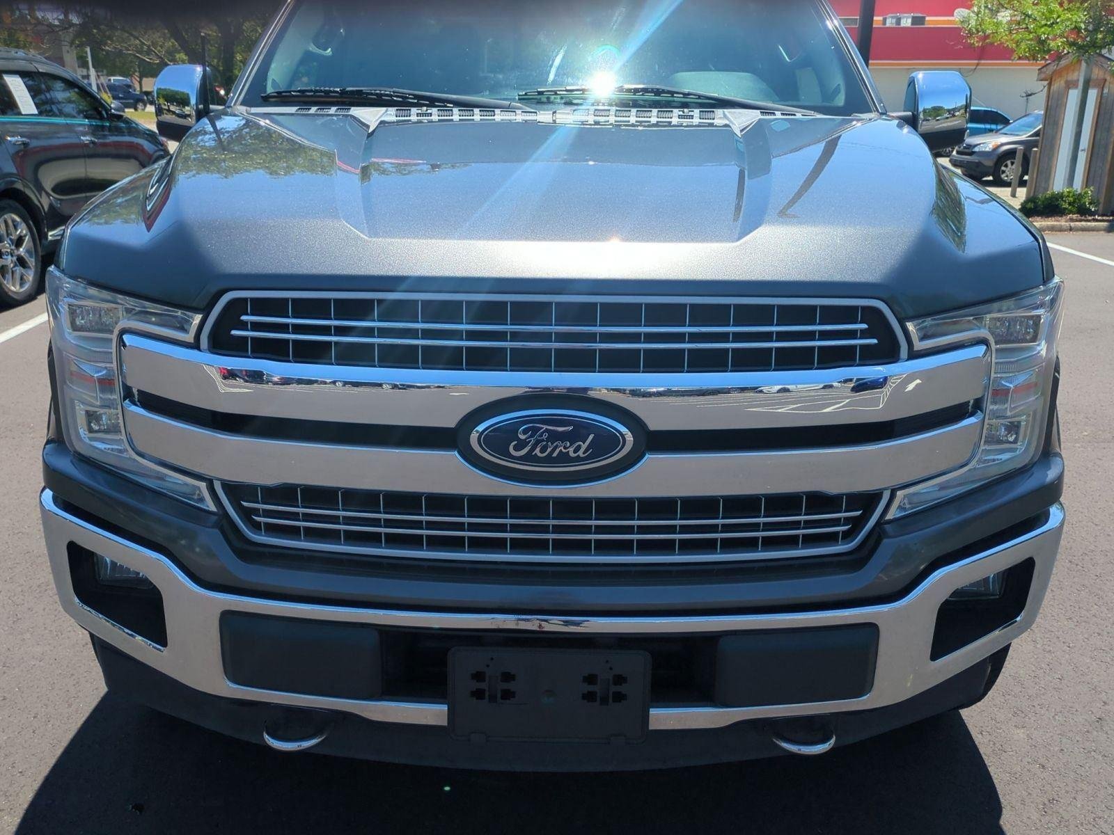 Used 2019 Abyss Gray Metallic Ford LARIAT image 27
