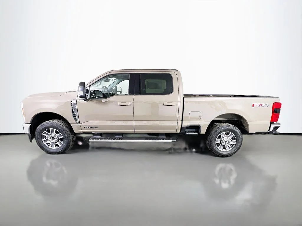 New 2026 Marsh Gray Ford Lariat image 6