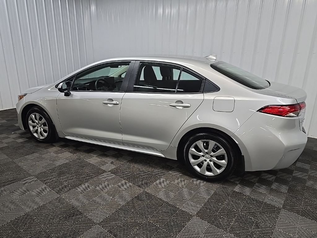 Used 2023 Classic Silver Metallic Toyota LE image 4