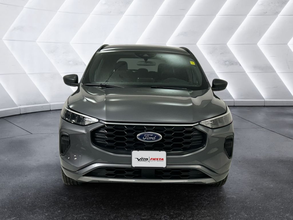 Used 2024 Gray Ford ST-Line image 2