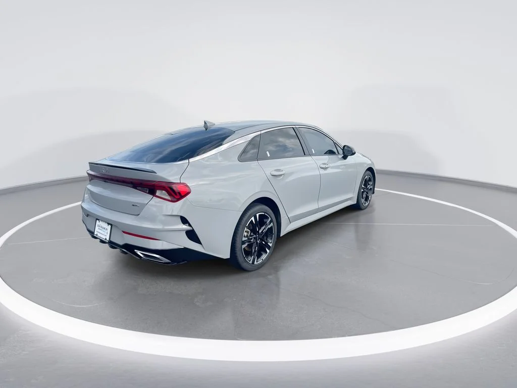 Used 2024 Gray Kia GT-Line image 8