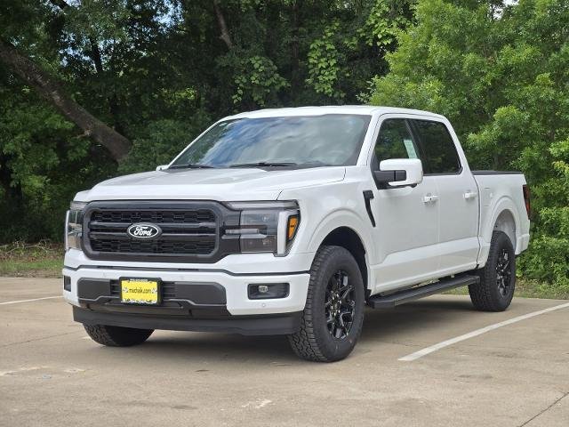 New 2026 Oxford White Ford Lariat® image 22