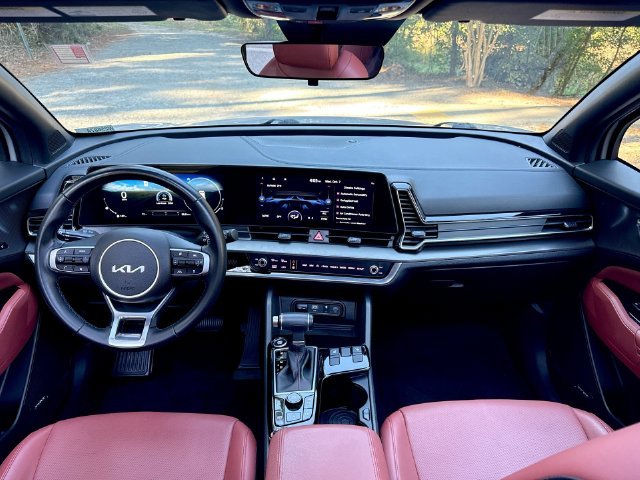 Used 2024 Gray Kia SX image 21