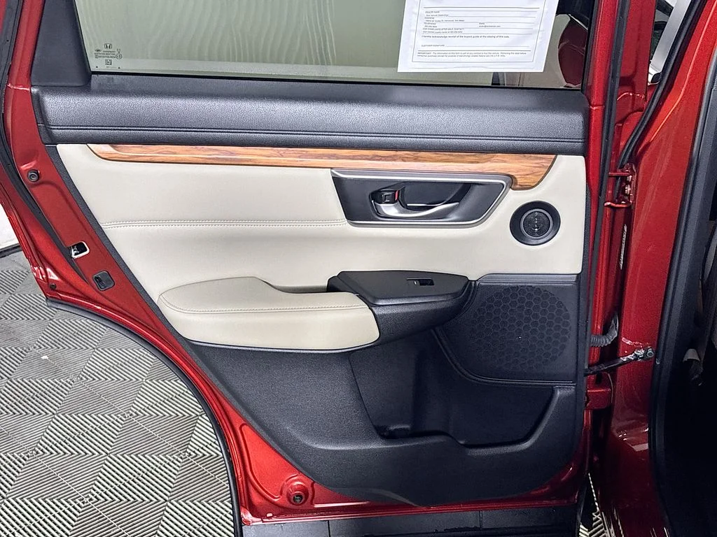Certified Used 2019 Molten Lava Pearl Honda Touring image 21