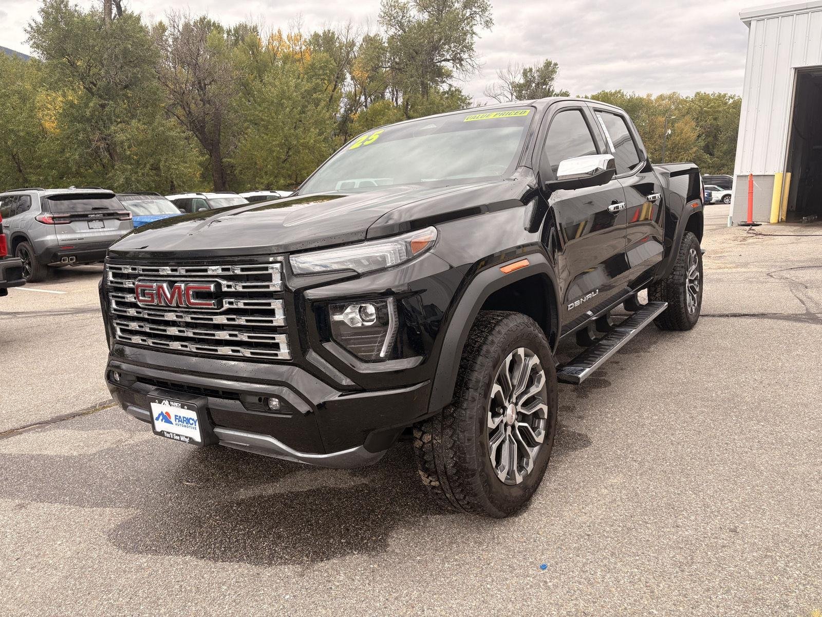 2025 GMC Canyon Denali