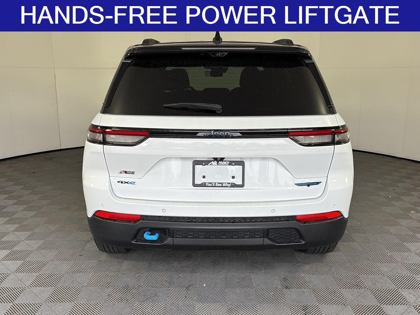 Used 2023 Bright White Clearcoat Jeep Trailhawk image 6