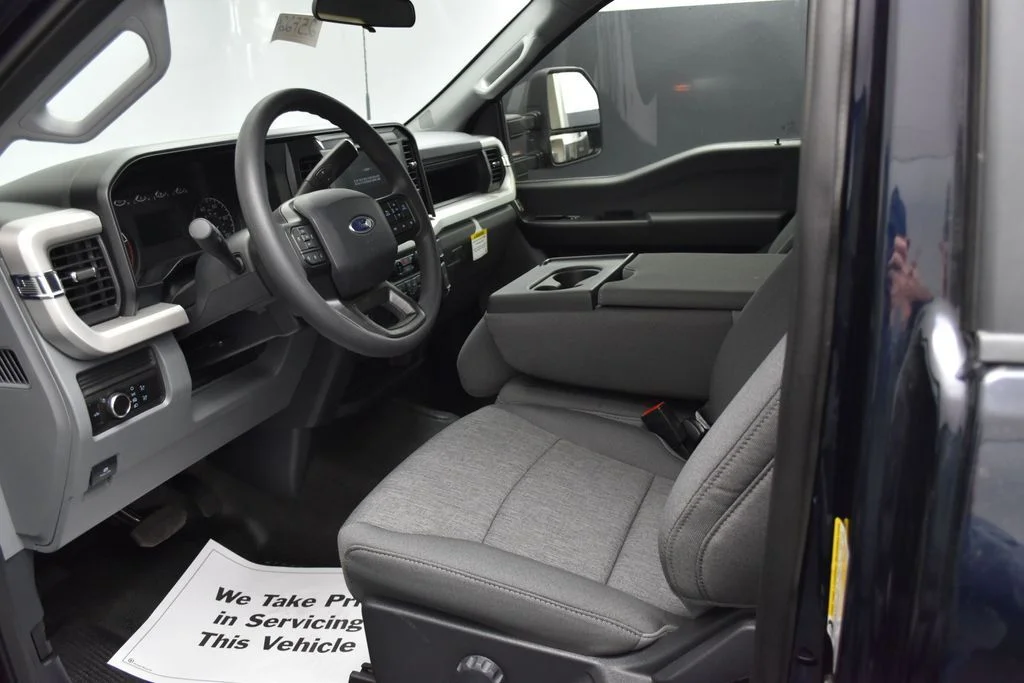 2025 Ford F-250 Super Duty XL - Photo 16