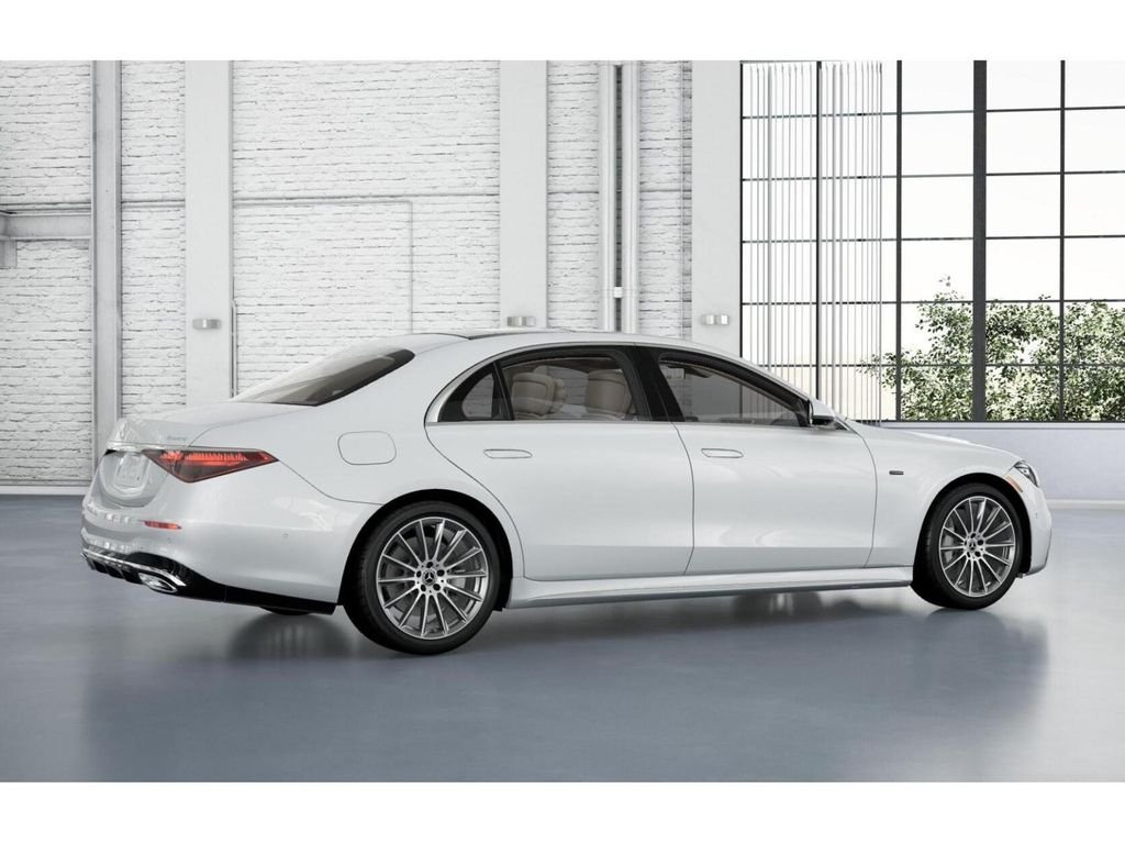 Certified Used 2025 White Mercedes-Benz S 580e image 19