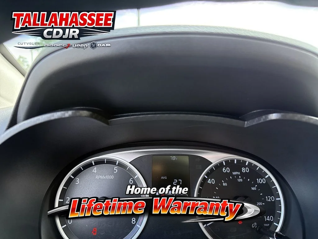 Used 2025 Super Black Nissan 1.6 S image 20