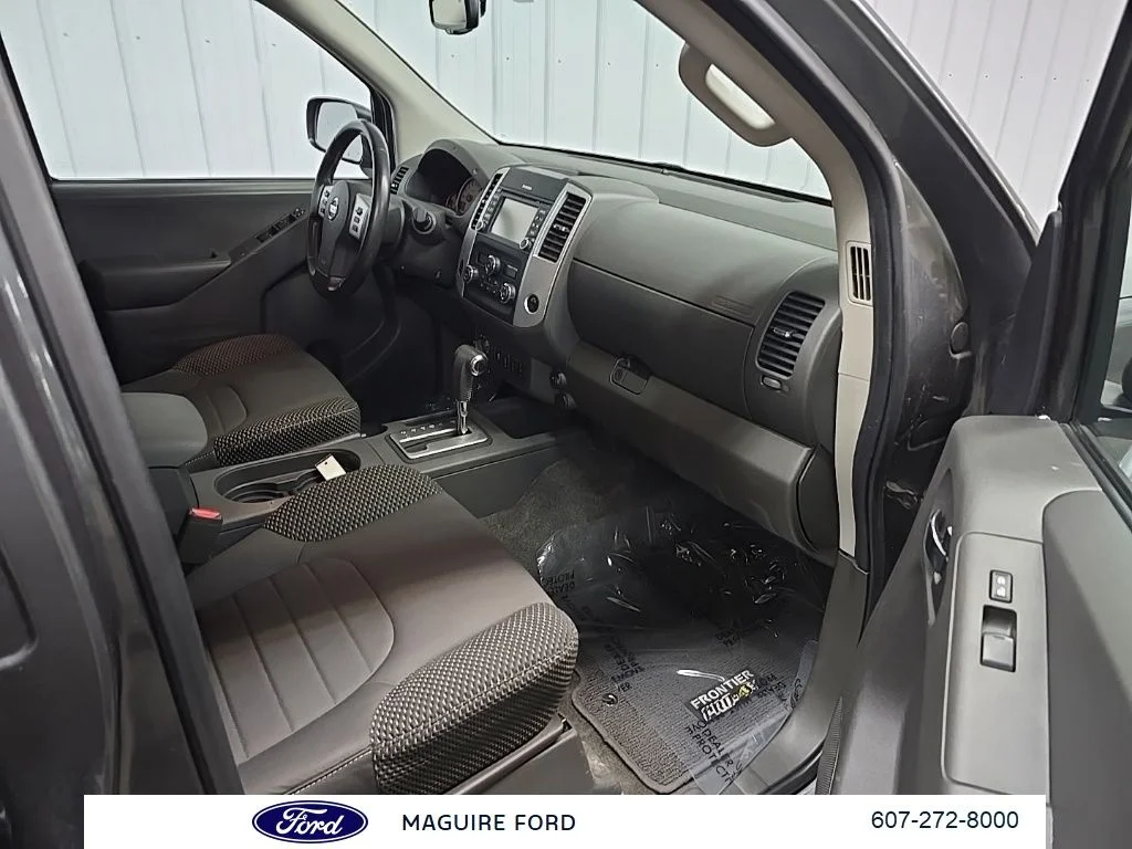 Used 2018 Gray Nissan PRO-4X image 12