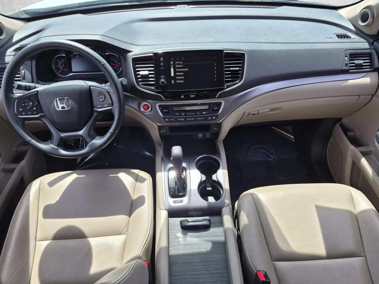 Used 2019 White Diamond Pearl Honda EX-L image 14
