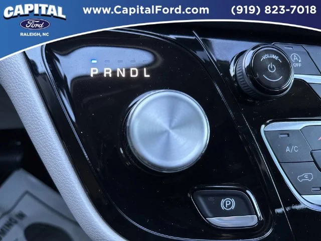 Used 2024 Silver Chrysler Touring L image 30