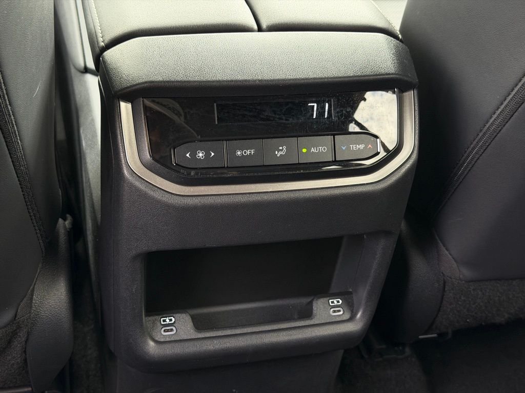 2025 Lexus TX Base - Photo 24
