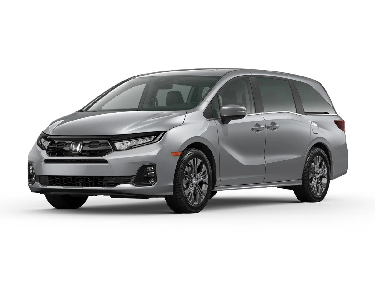 2026 Honda Odyssey Touring's photo