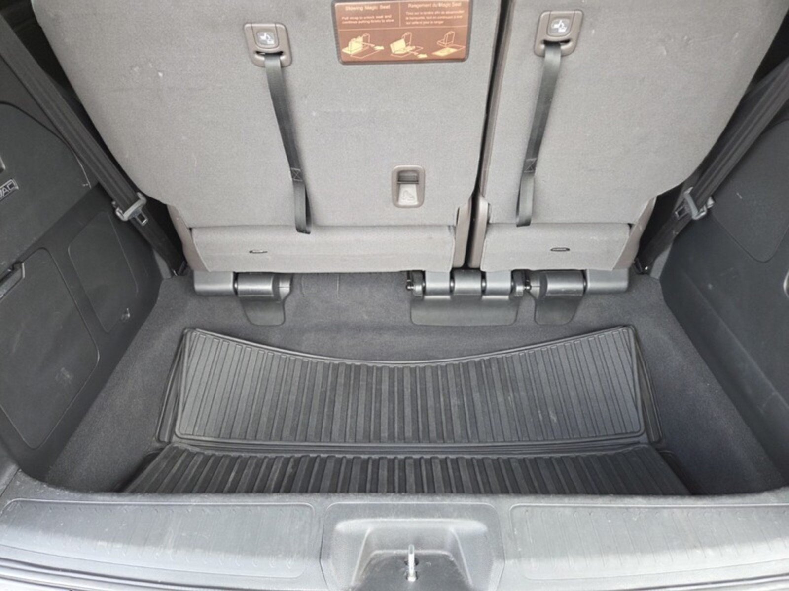 Used 2018 PEARL WHITE Honda Touring image 18